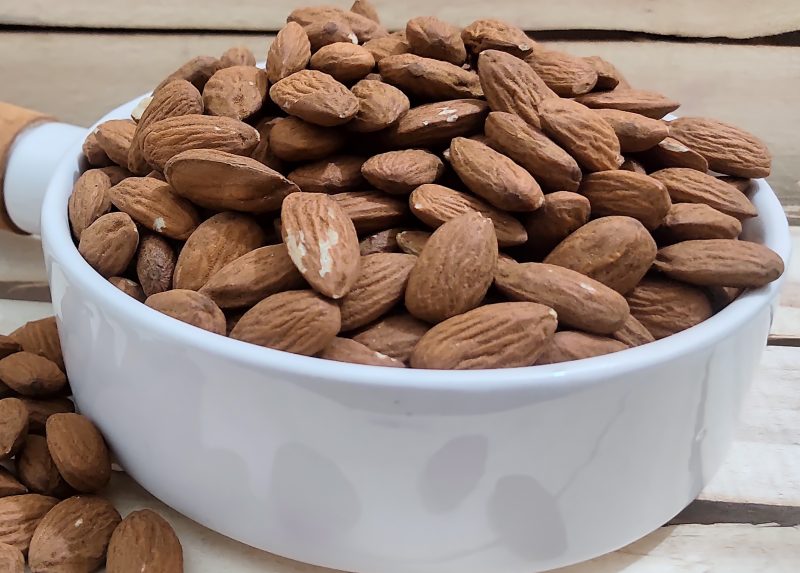 مغز بادام درختی درجه یک
